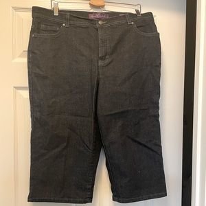 Gloria Vanderbilt Denim Capris